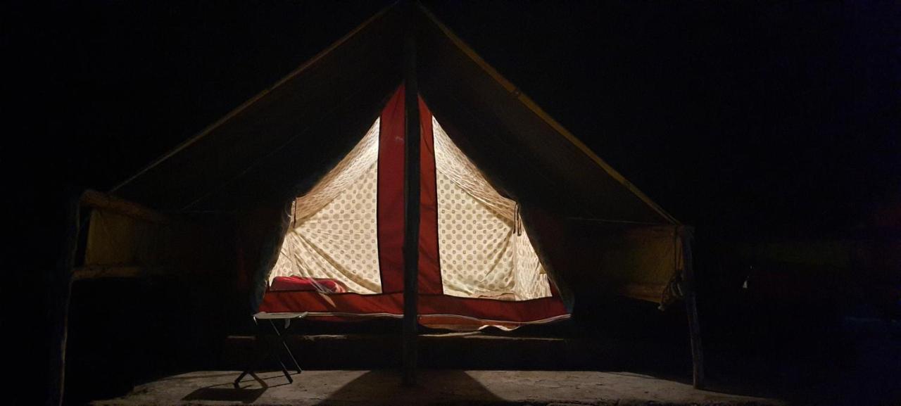 Himtrek Riverside Camps & Hostel Manali Esterno foto
