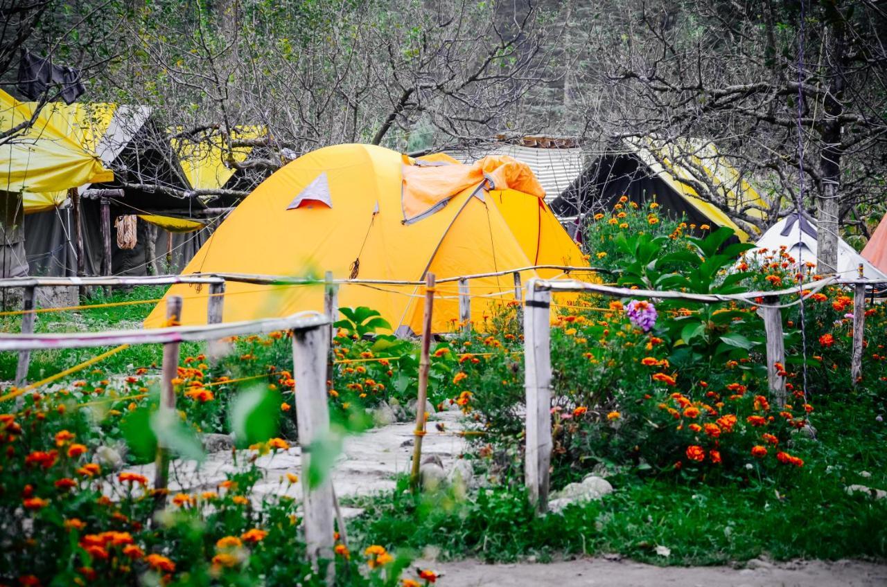 Himtrek Riverside Camps & Hostel Manali Esterno foto