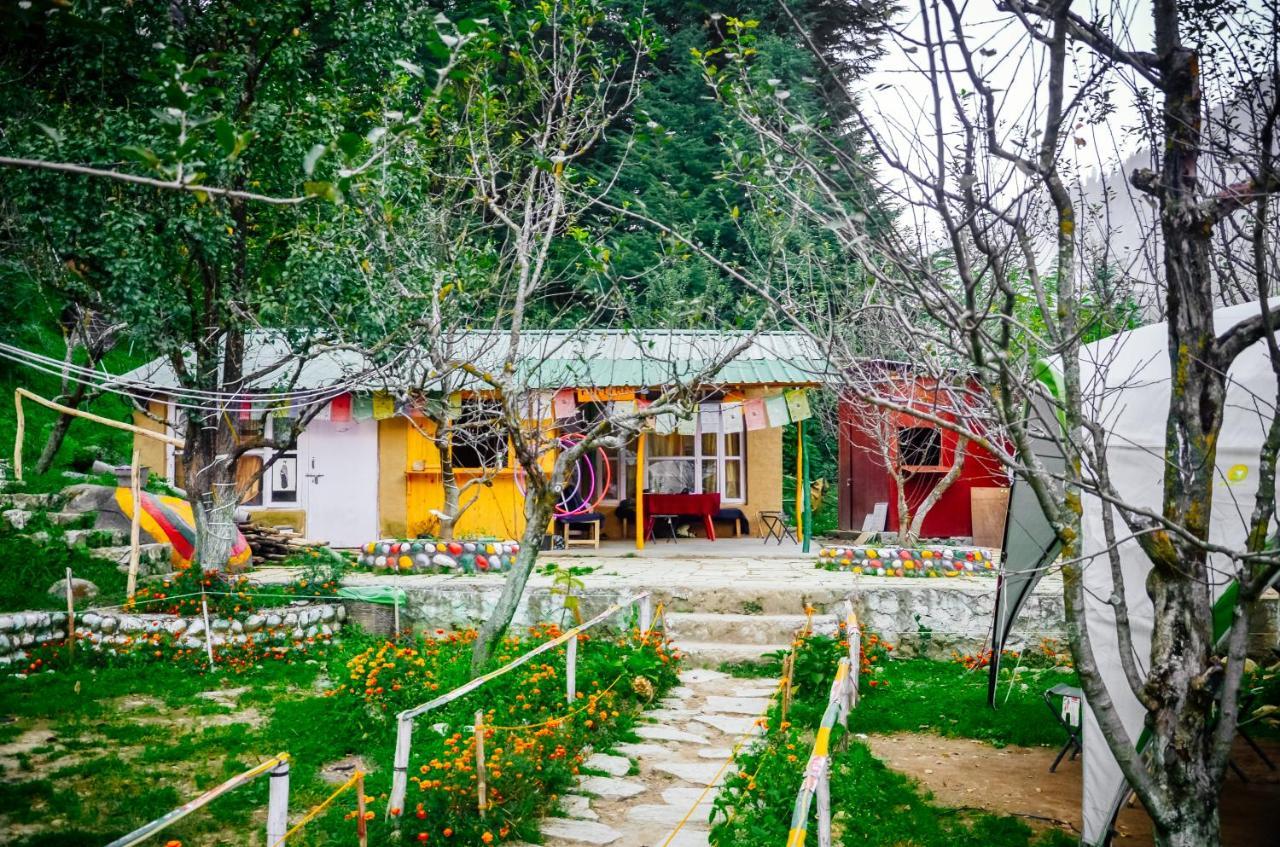 Himtrek Riverside Camps & Hostel Manali Esterno foto