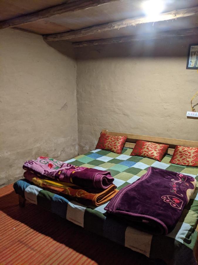 Himtrek Riverside Camps & Hostel Manali Esterno foto
